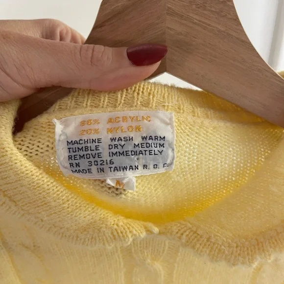 Cutest Vintage 50s Yellow Collared Sweater - XS - Picture 3 of 4
